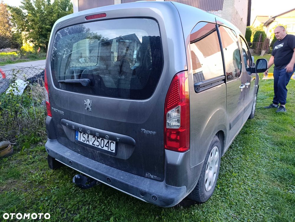 Peugeot Partner 2008 photo 3