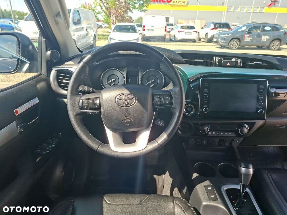 Toyota Hilux 2.8 D-4D Double Cab SR5 4x4 - 12