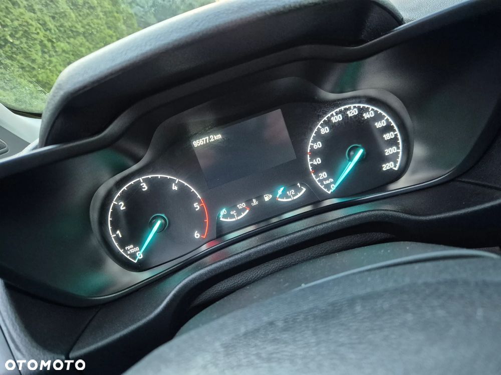 Ford Transit Connect - 15
