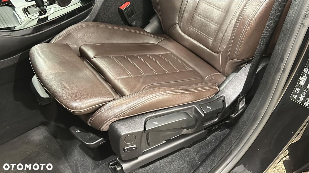 BMW X3 xDrive20d - 18