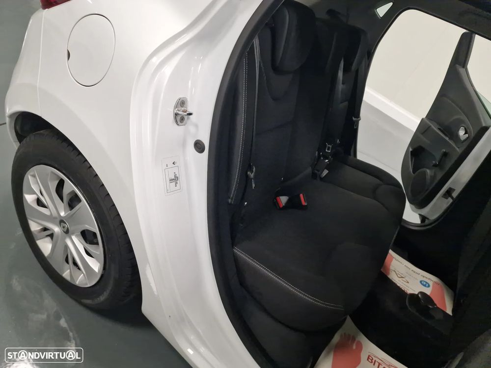 Renault Clio 1.5 dCi Zen - 44