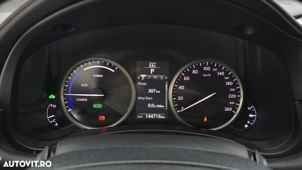 Lexus Seria NX - 16