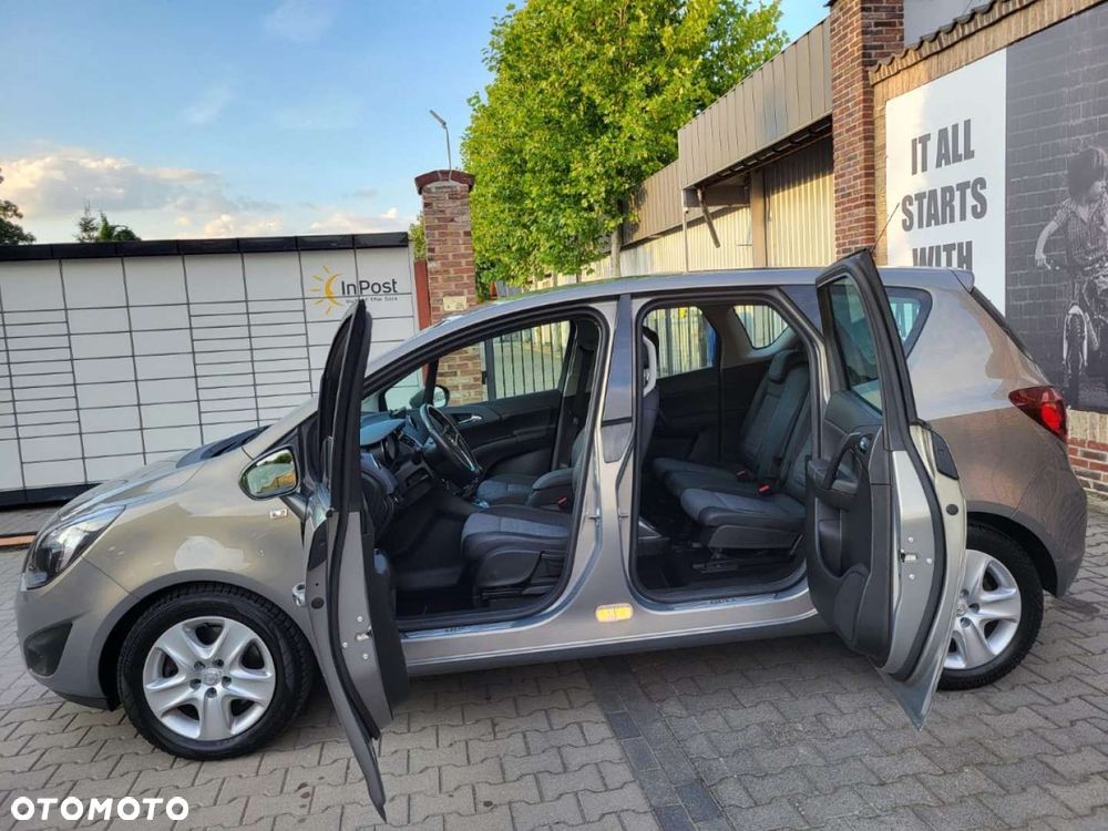 Opel Meriva - 24