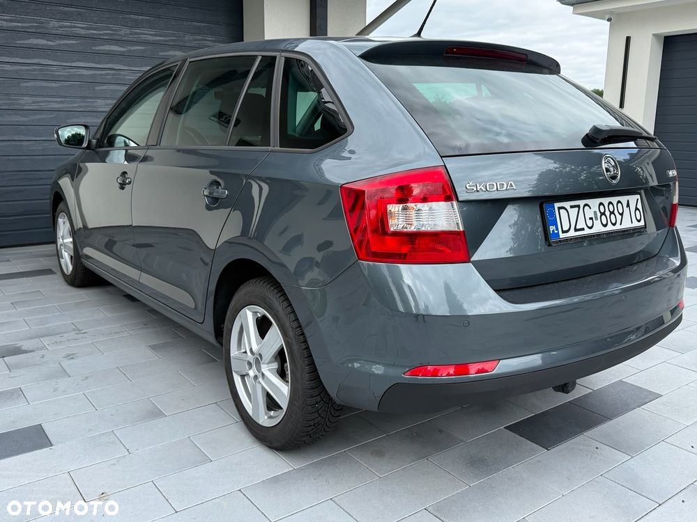 Skoda RAPID 1.4 TSI Joy DSG - 16