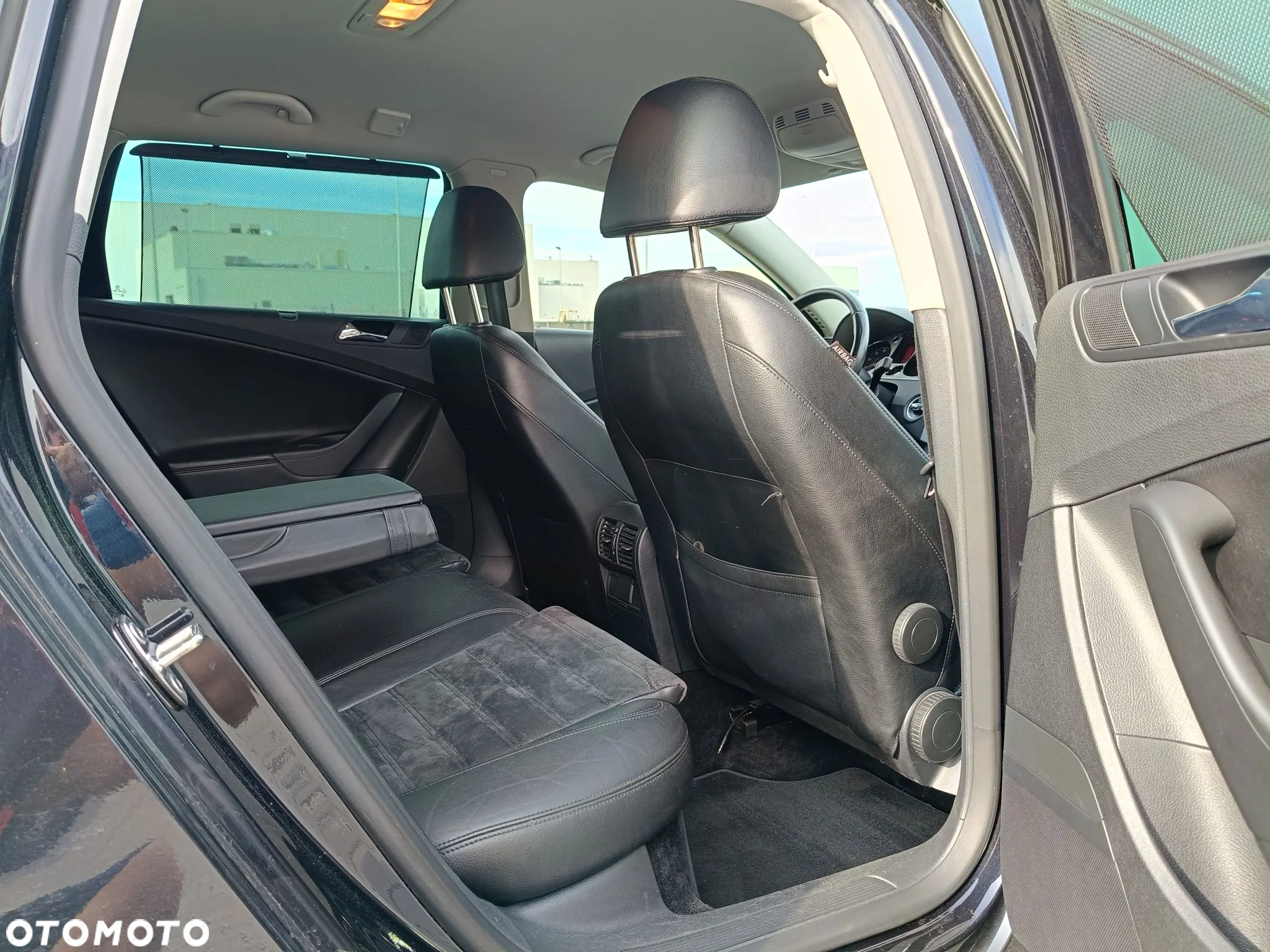 Volkswagen Passat Variant 3.2 V6 FSI 4Motion DSG Highline - 20