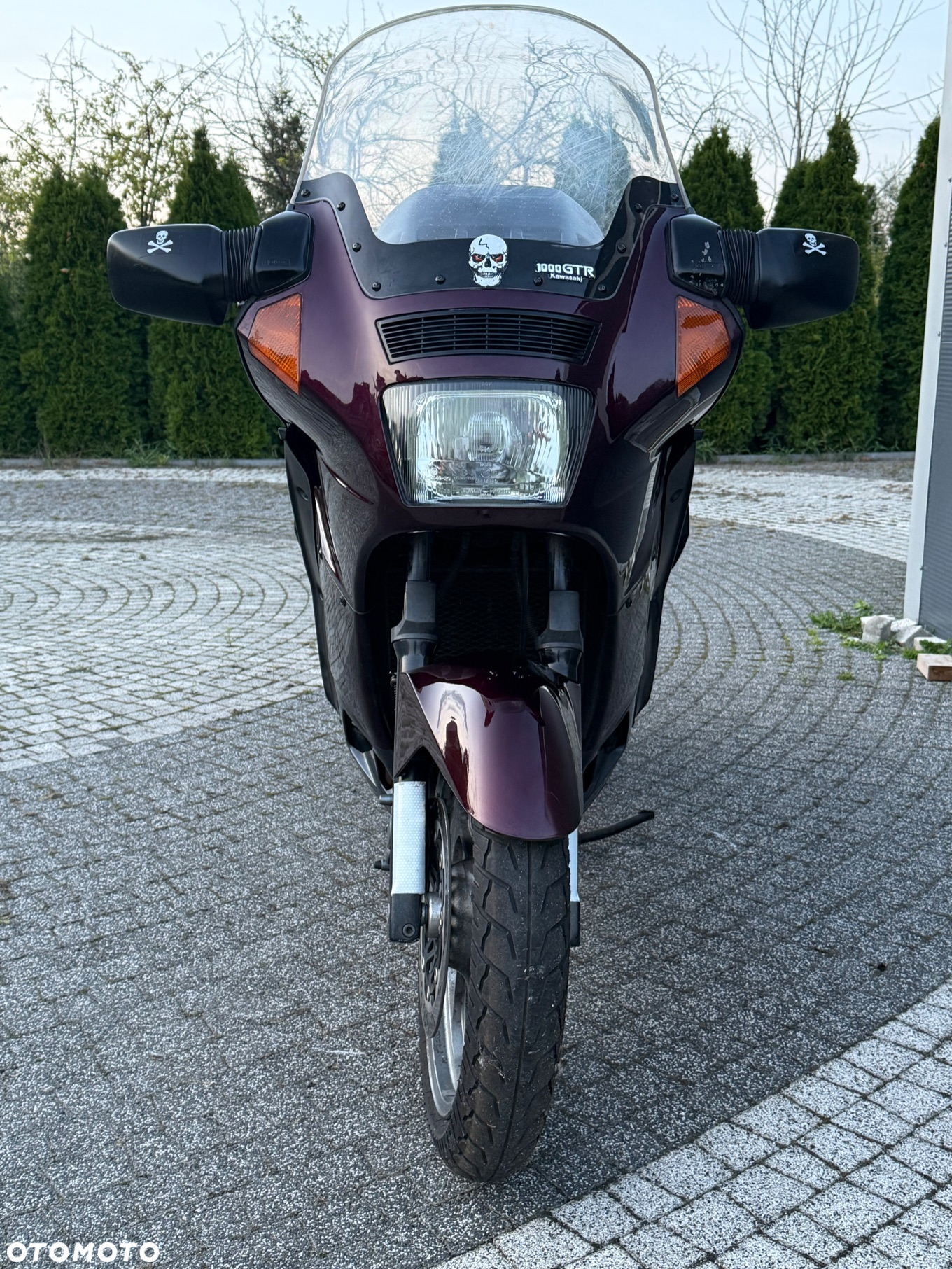 Kawasaki 1000 GTR - 25