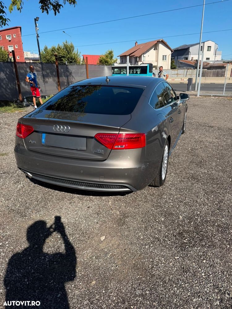 Audi A5 Coupé 2.0 TDI quattro Stronic - 3
