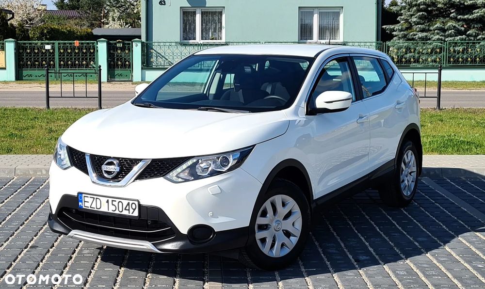 Nissan Qashqai 1.2 DIG-T 360 - 1