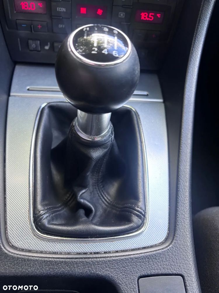 Audi A4 Limousine 2.0 TDI - 20