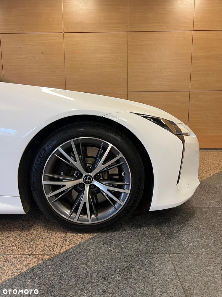 Lexus LC - 32
