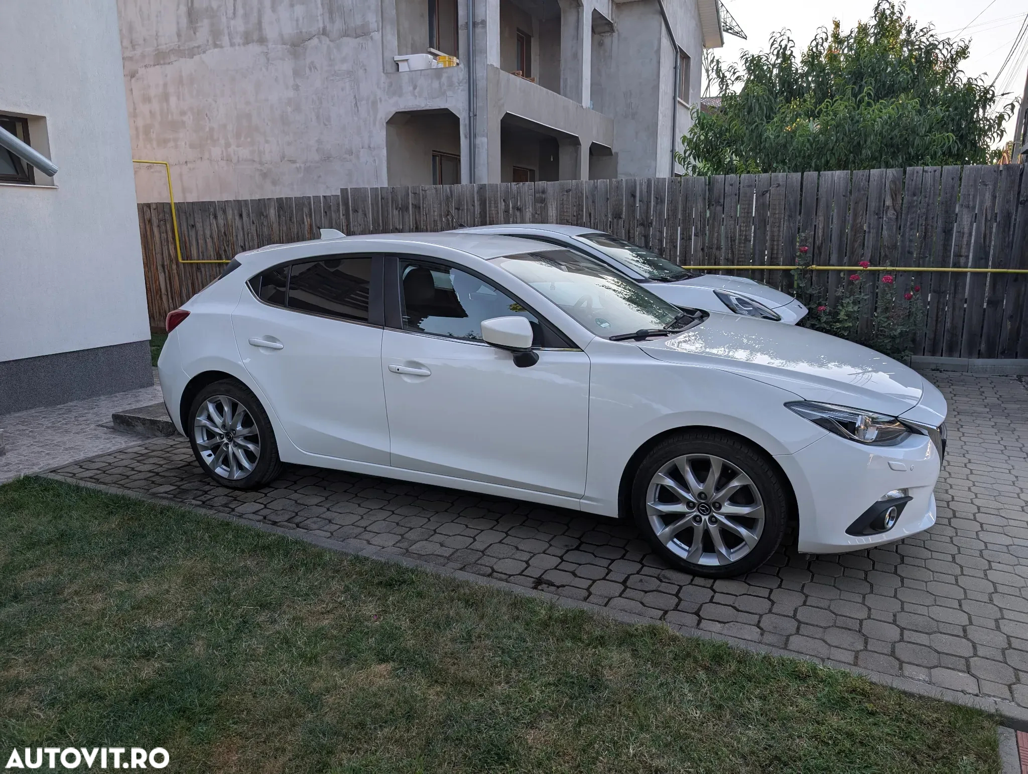 Mazda 3 G120 Revolution Top - 9