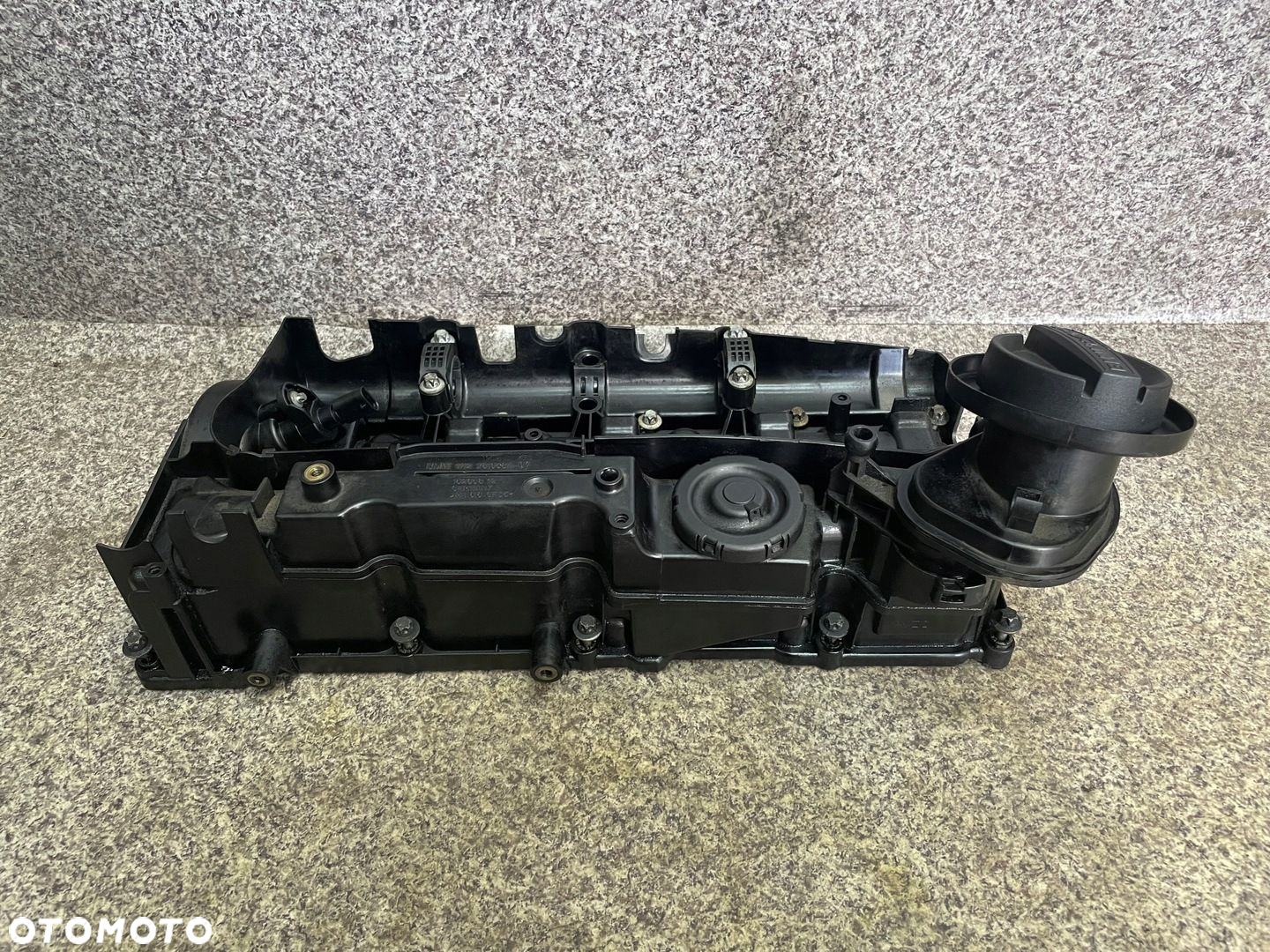 Pokrywa zaworow wlew oleju czujnik walka sruby BMW F11 2.0 D N47 F10 ORG - 2