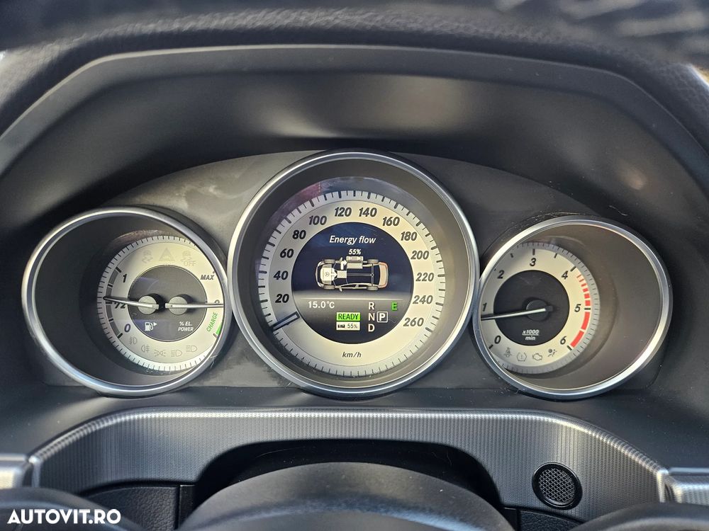 Mercedes-Benz E 300 BLUETEC HYBRID Aut. - 13