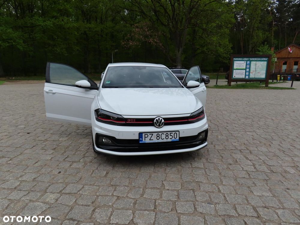 Volkswagen Polo 2.0 TSI GTI DSG - 11
