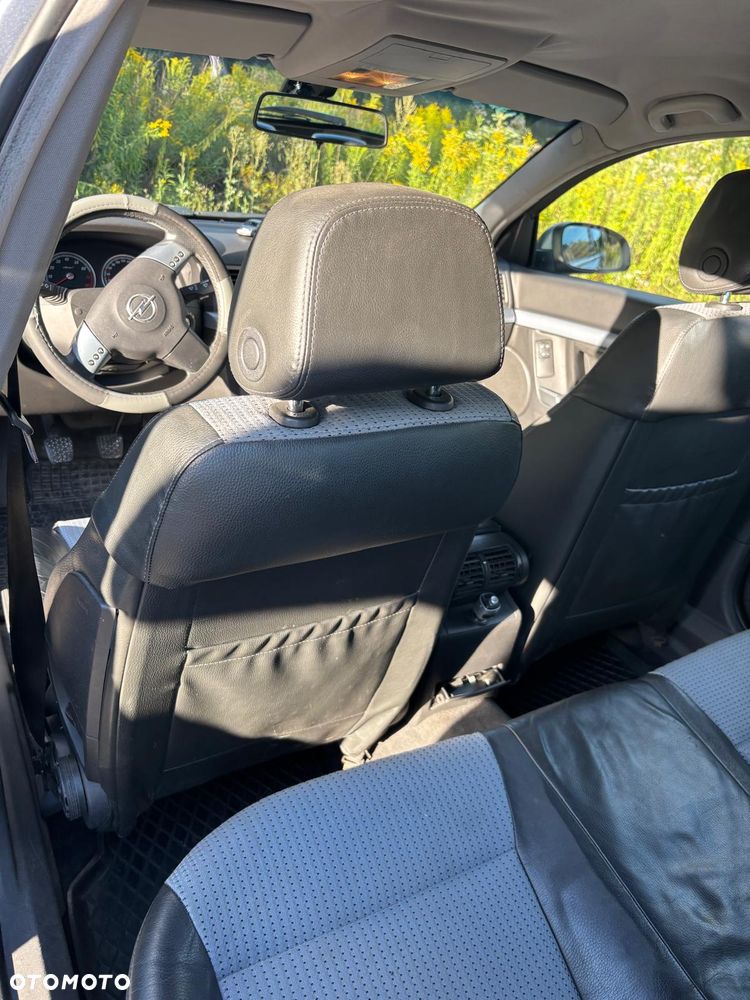 Opel Vectra 3.2 - 20