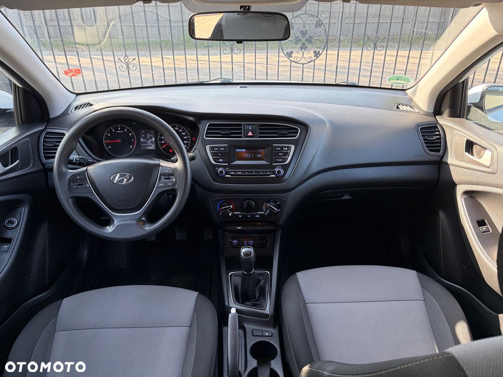 Hyundai i20 - 9