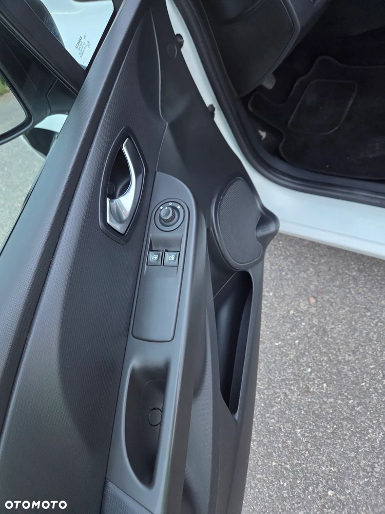 Renault Clio 1.5 dCi Business - 16