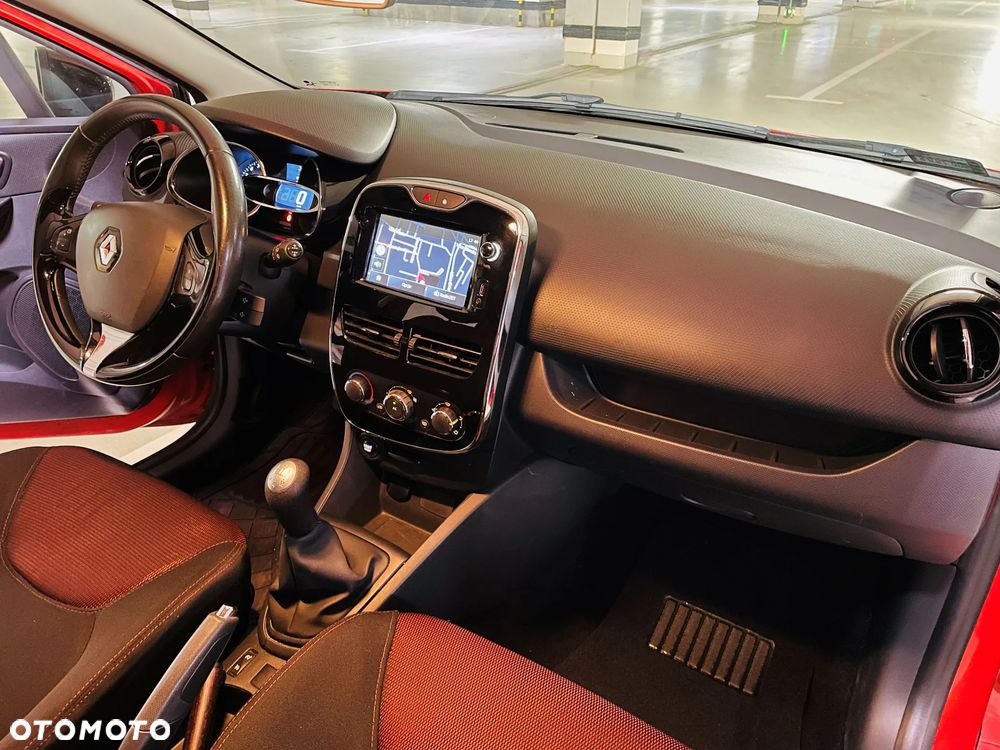 Renault Clio 1.2 16V Authentique - 6