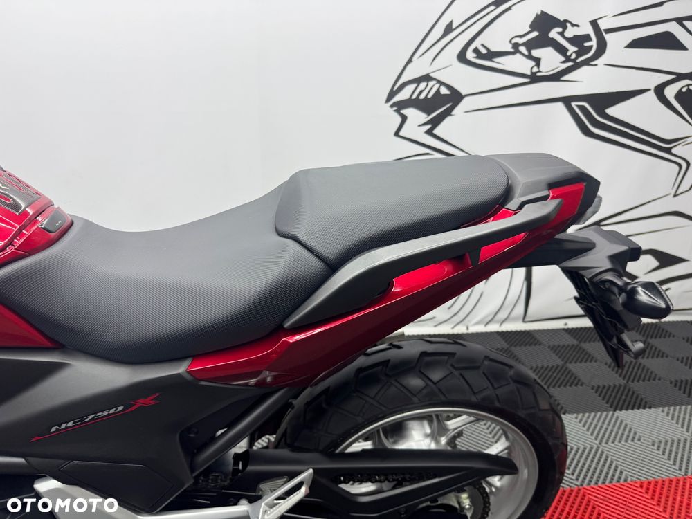 Honda NC - 17