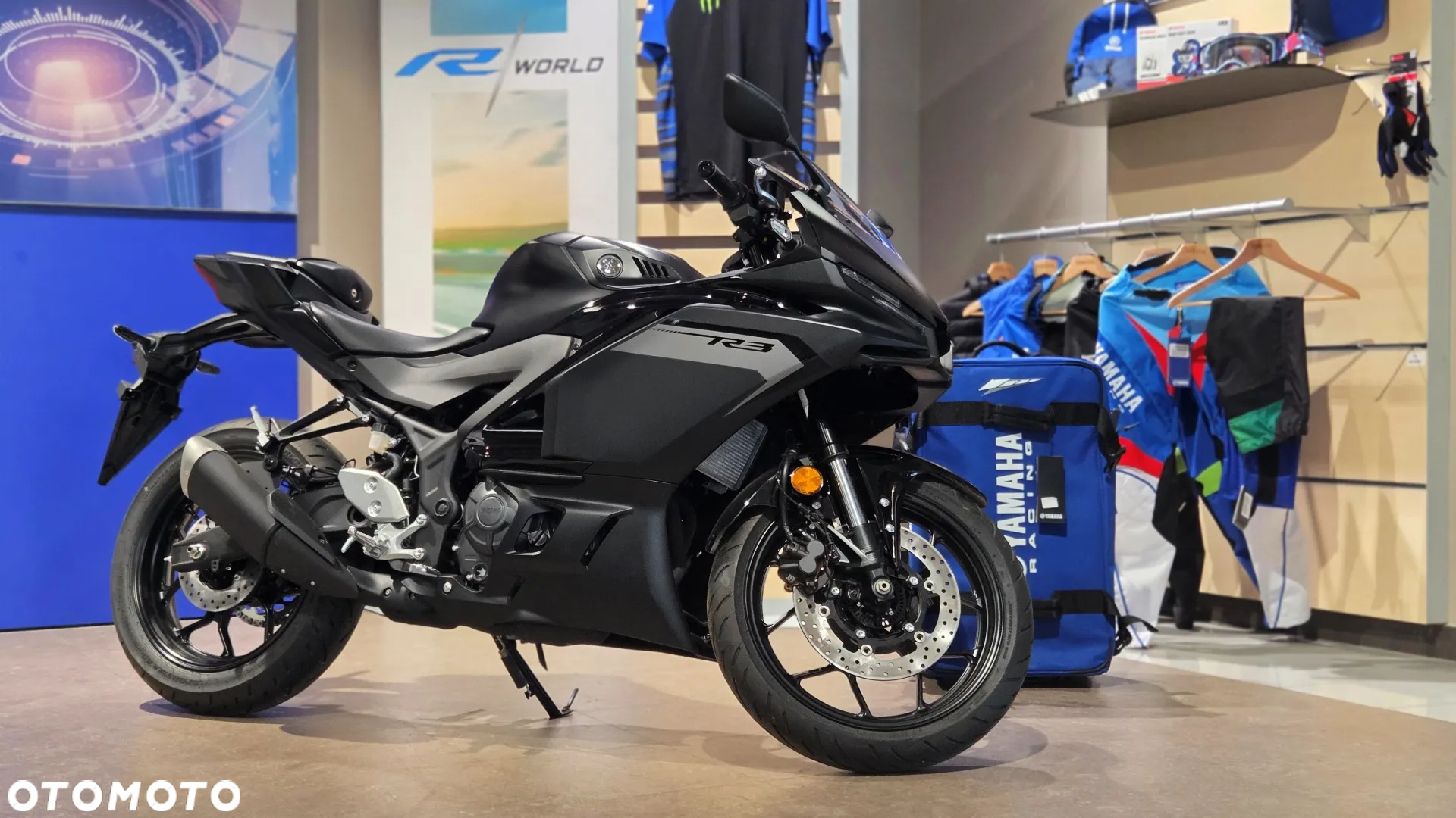 Yamaha R3 - 2