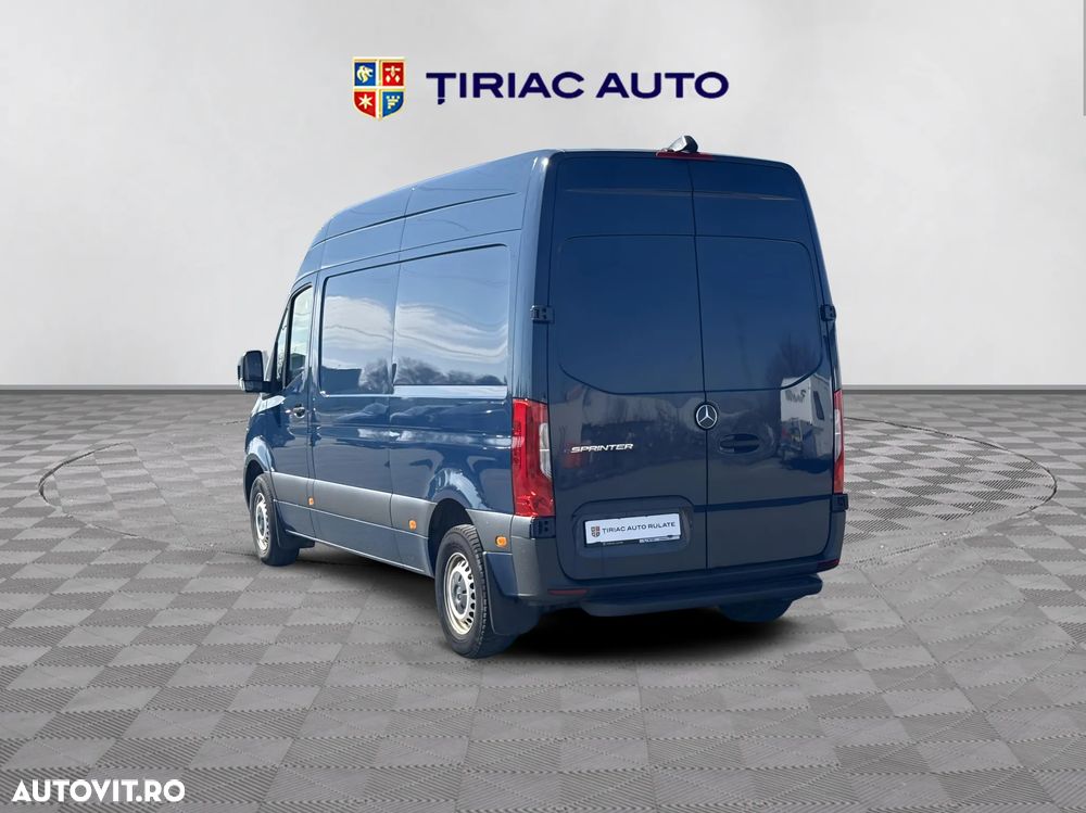 Mercedes-Benz Sprinter - 3