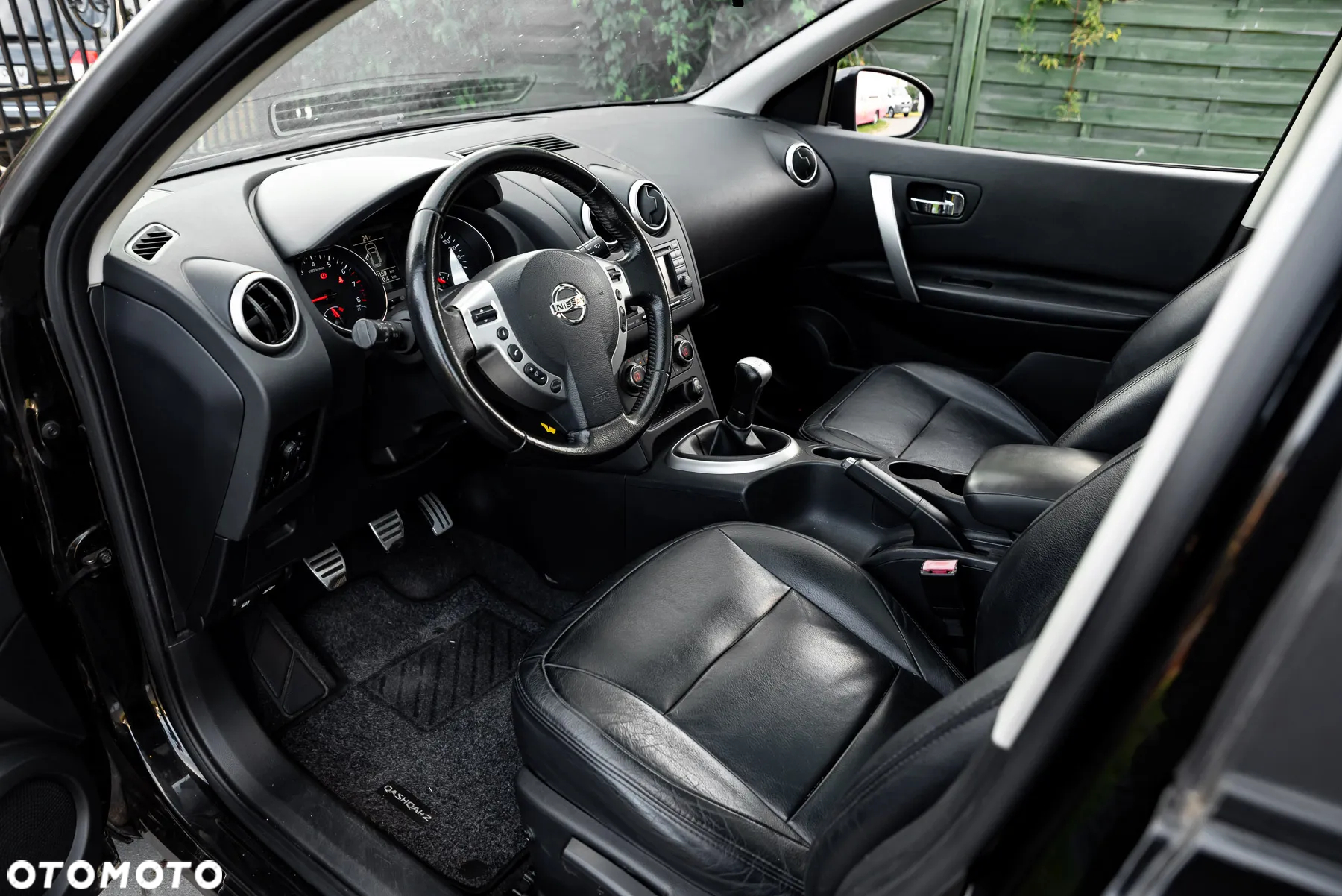 Nissan Qashqai 1.6 visia - 17