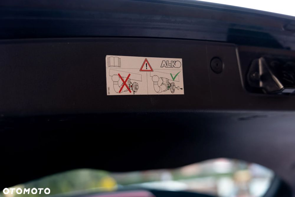 Kia Carens 1.7 CRDi XL 7os - 13