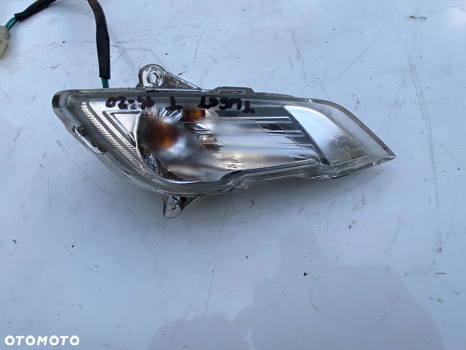 Kierunkowskaz przód  prawy Peugeot Tweet 50-125cm  12-20R - 2