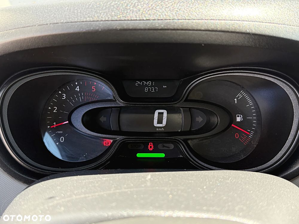 Renault Trafic - 19