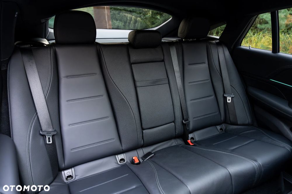 Mercedes-Benz GLE 350 e 4-Matic - 39