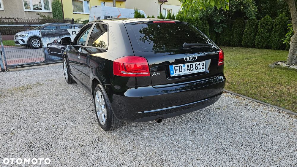 Audi A3 Sportback 1.6 Ambiente - 7
