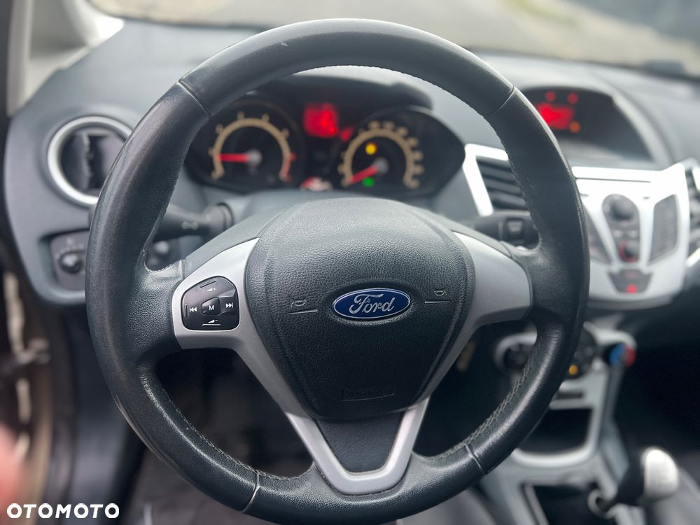 Ford Fiesta 1.4 Gold X - 9