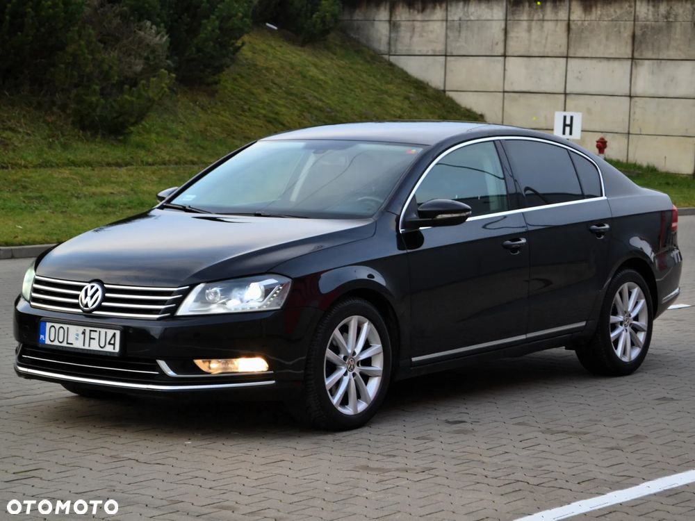 Volkswagen Passat 2.0 TDI DPF Highline DSG - 1