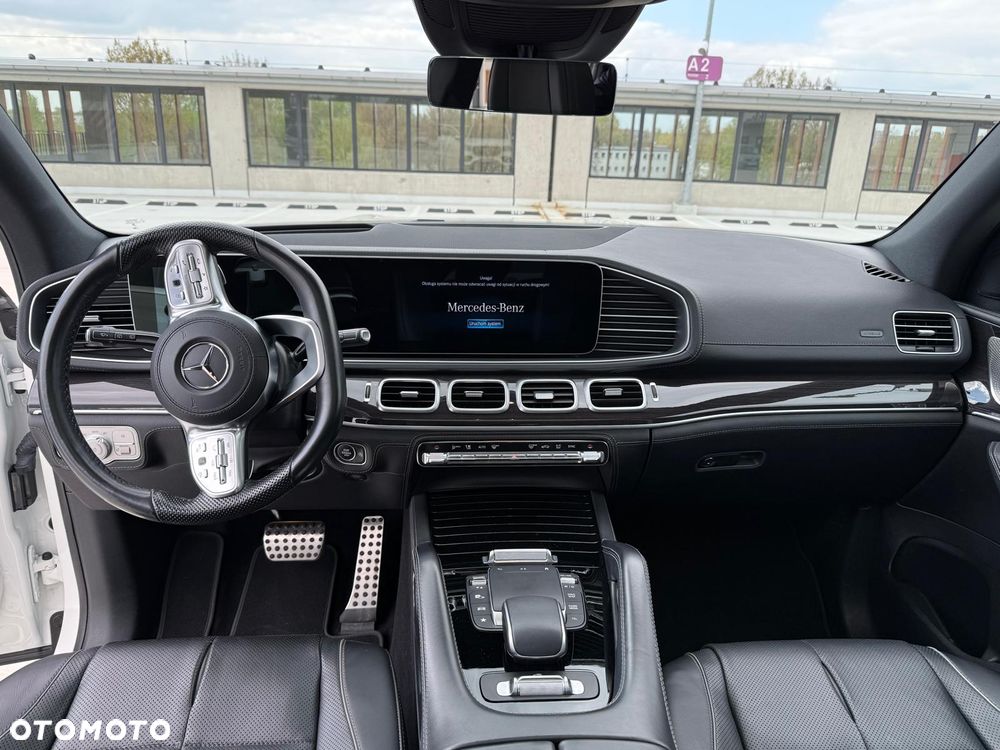 Mercedes-Benz GLS - 8