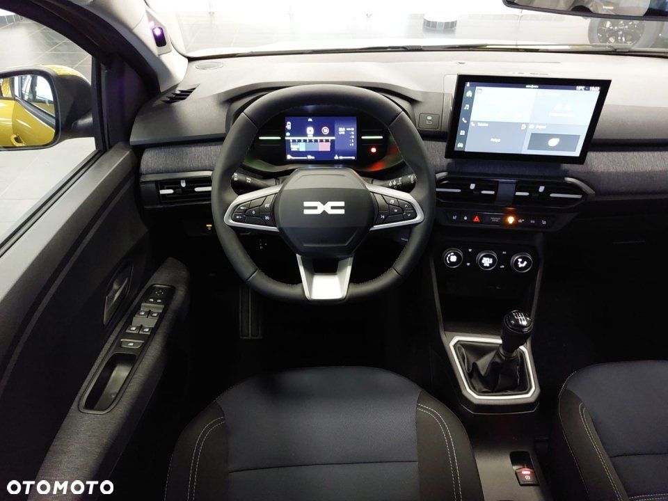 Dacia Sandero - 7
