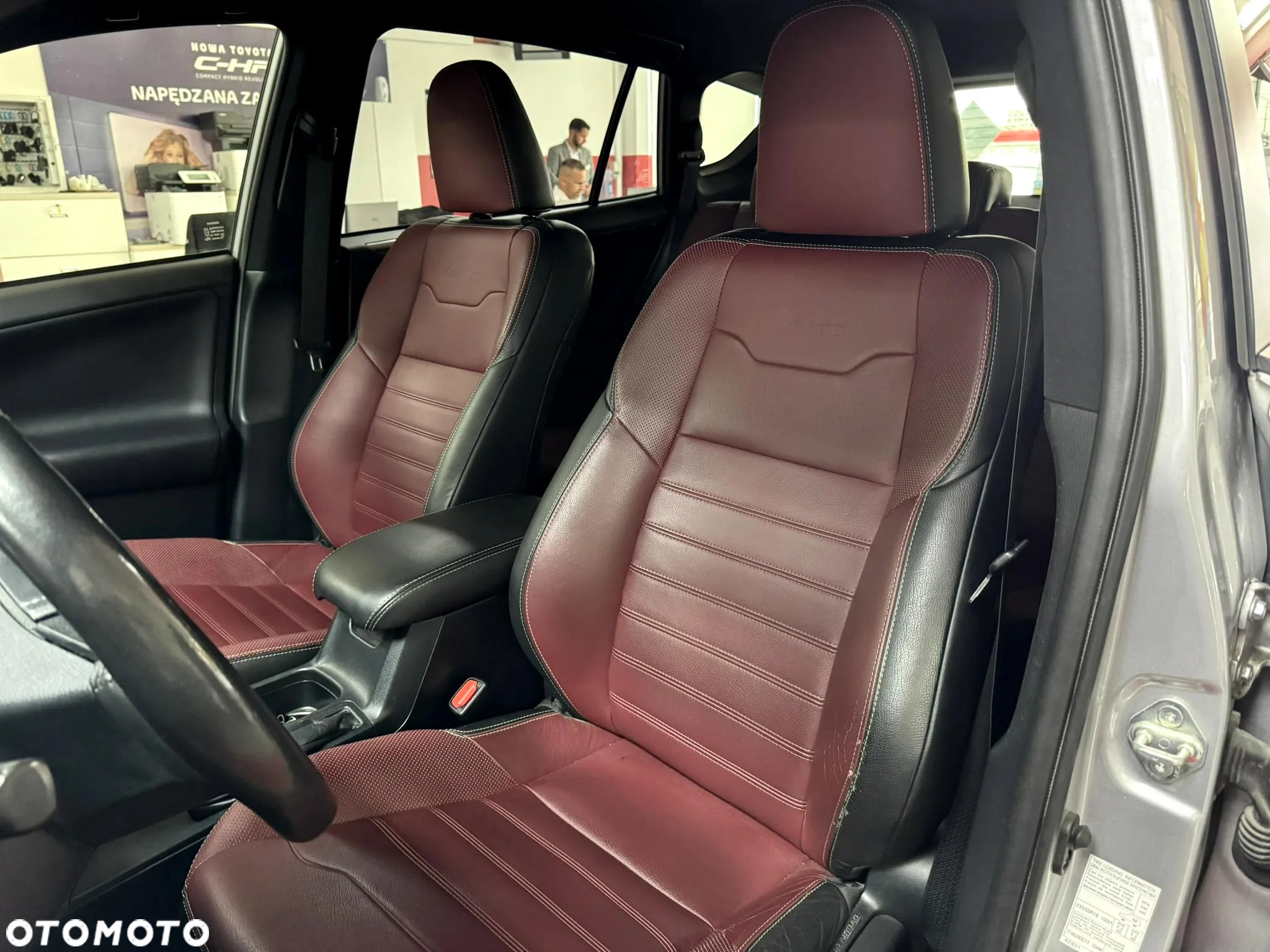 Toyota RAV4 Hybrid Selection 4x4 - 14