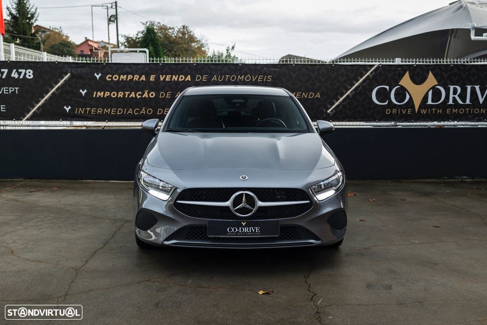 Mercedes-Benz A 250 e - 4