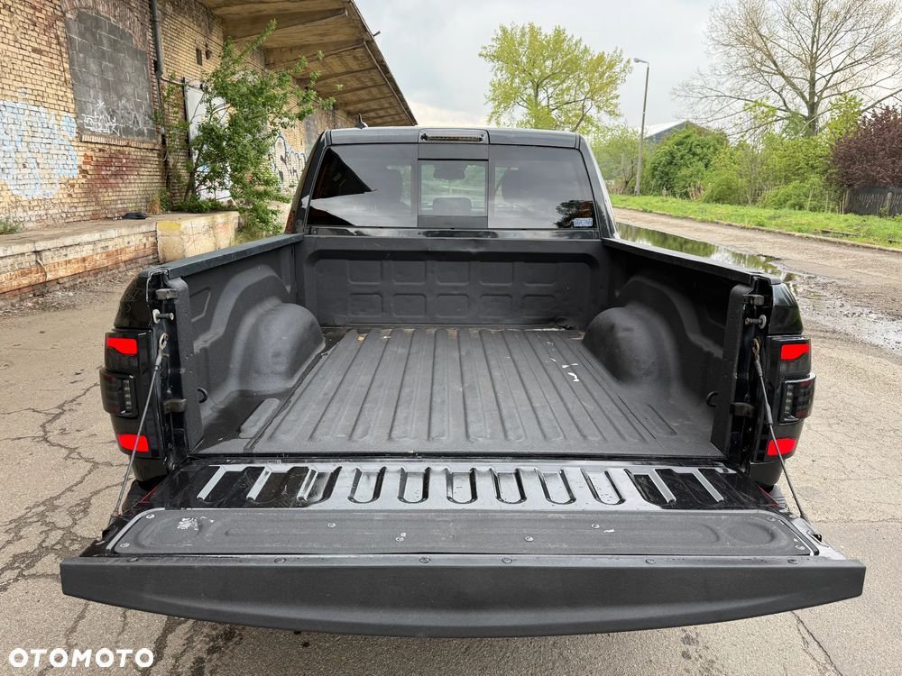 RAM 1500 - 8