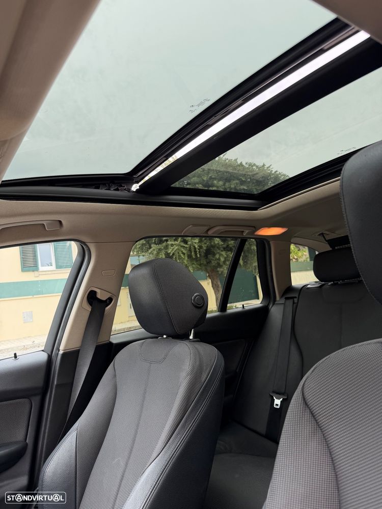 BMW 318 d Auto - 10