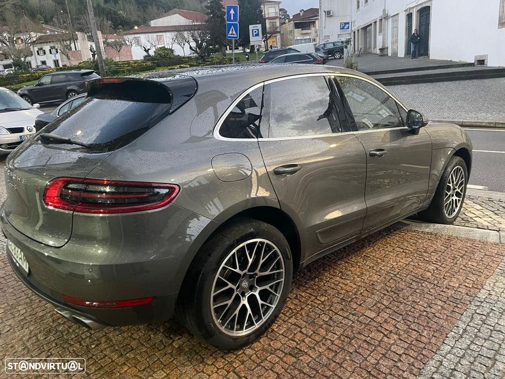 Porsche Macan S - 9