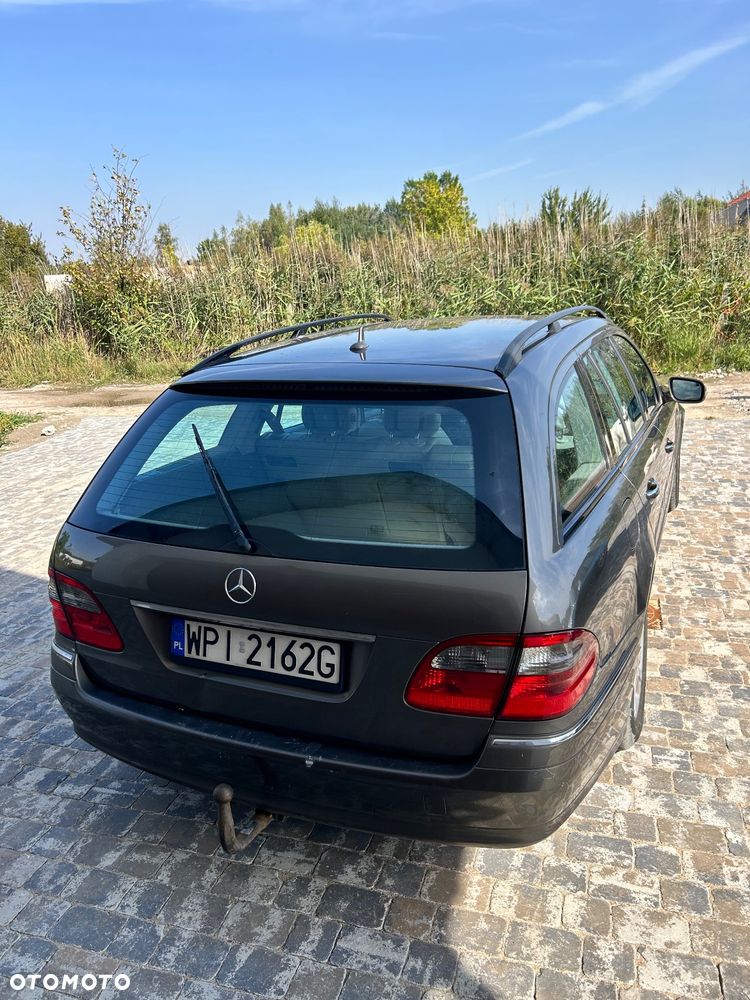 Mercedes-Benz Klasa E - 7