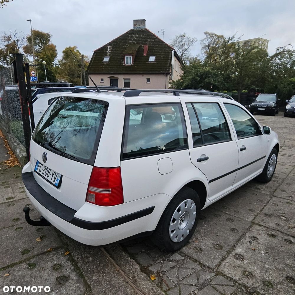 Volkswagen Golf IV 2.0 4Mot Highline - 6