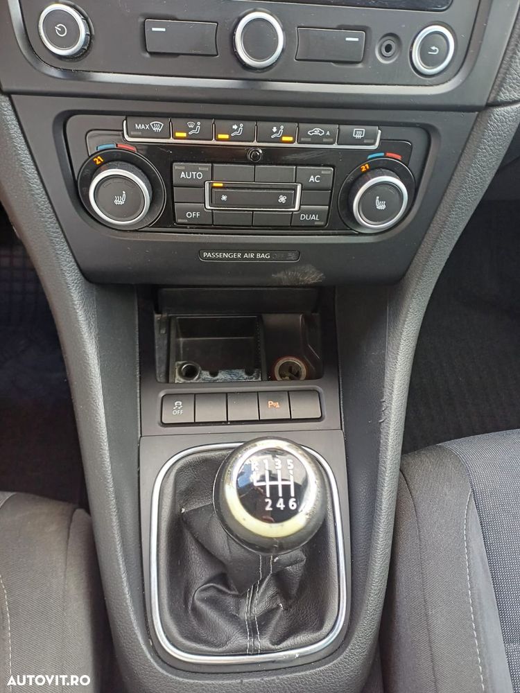 Volkswagen Golf 1.6 TDI DPF 4Motion Style - 8