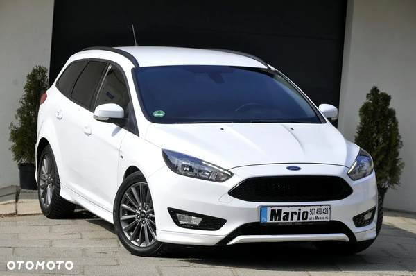 Ford Focus 1.0 EcoBoost ST-Line Style
