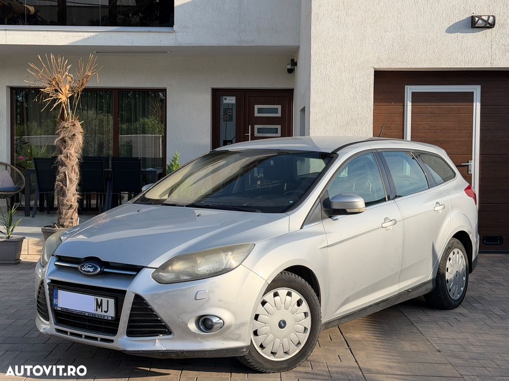 Ford Focus 1.6 TDCI DPF Champions Edition - 2