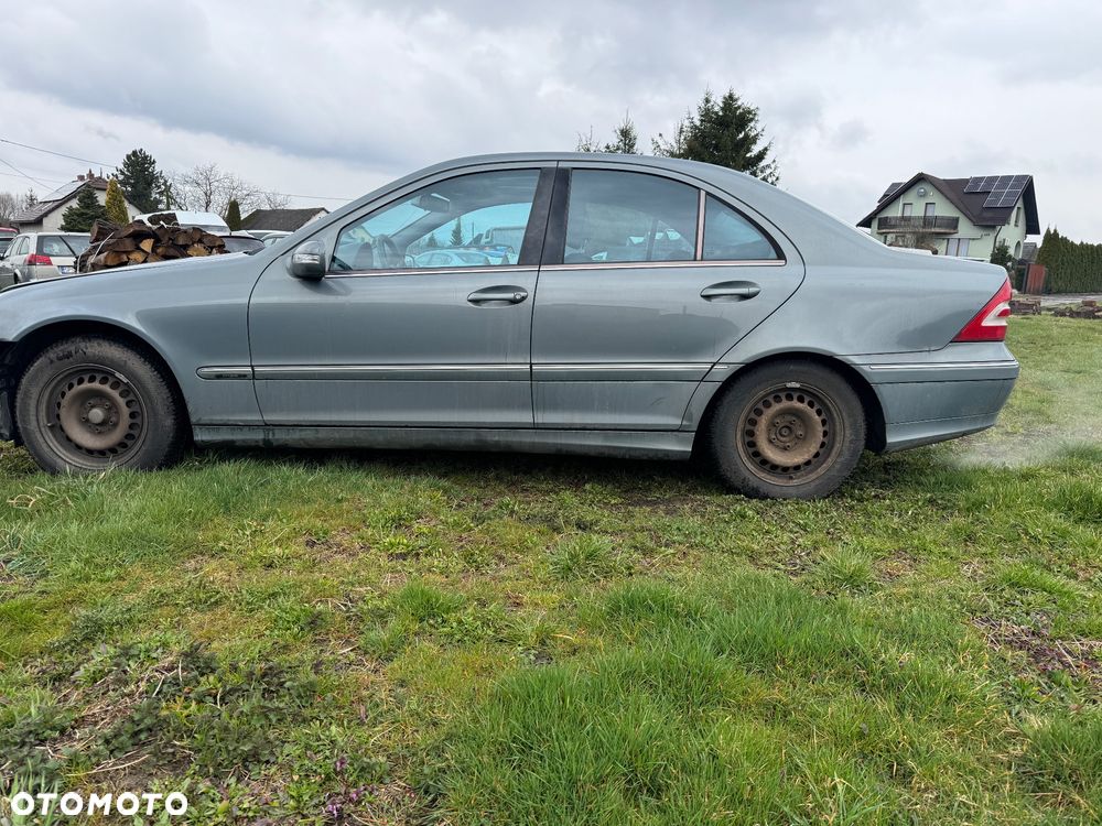 Mercedes-Benz Klasa C 200 Kompressor Elegance Sport Edition - 8