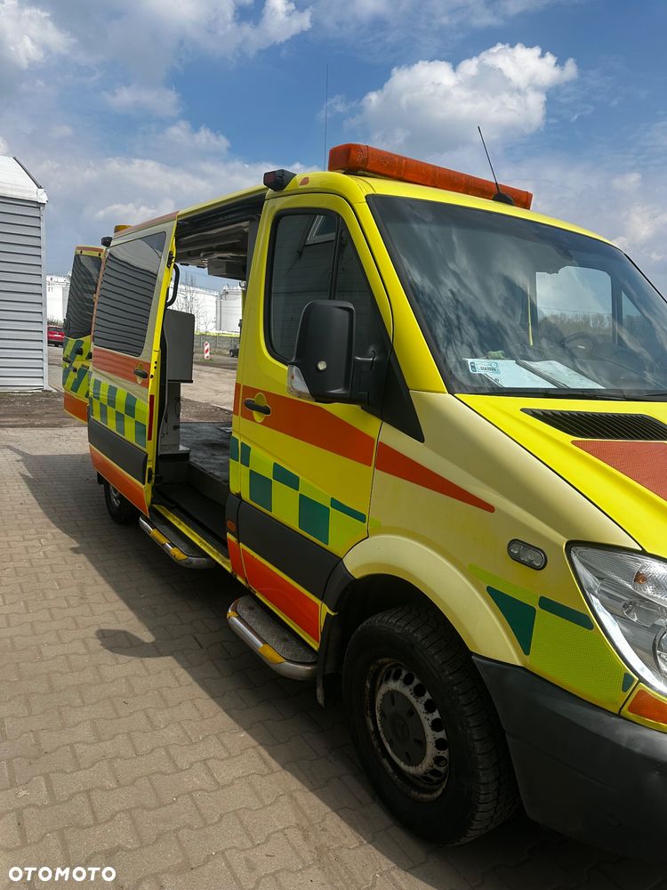 Mercedes-Benz Sprinter - 5