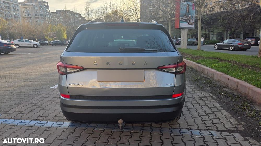 Skoda Kodiaq 2.0 TDI 4X4 DSG Sportline - 9