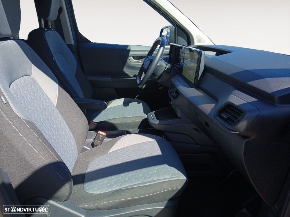 Ford Tourneo Courier 1.0 EcoBoost Titanium DCT - 13