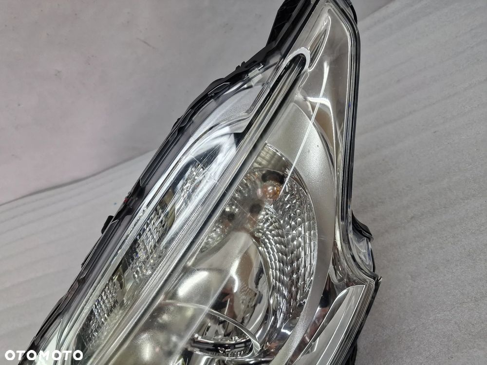 PEUGEOT 208 12- LEWA LAMPA PRZEDNIA PRZÓD SOCZEWKA + LED , NR 9802221480 , NR AUKCJI LA650 - 6